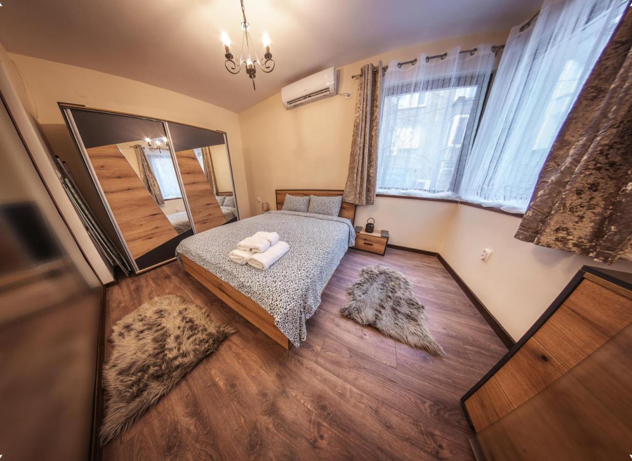 Design 1Bdr Apartment In Top Center - Free Parking Sofia Exterior foto