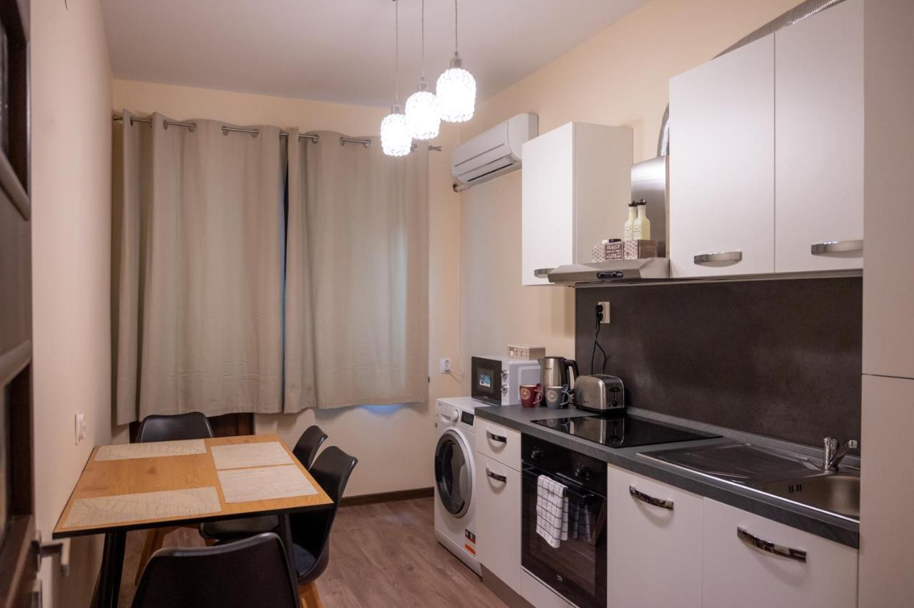 Design 1Bdr Apartment In Top Center - Free Parking Sofia Exterior foto